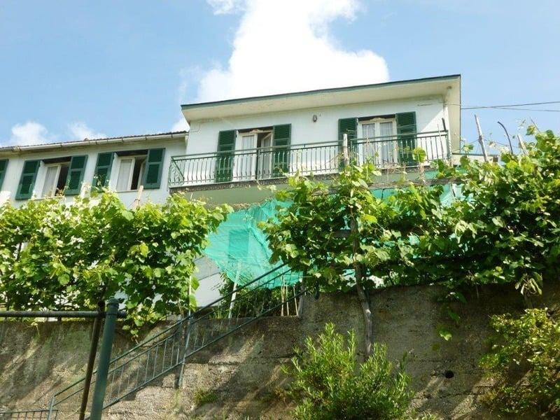 Villa a schiera in Via Arboccò 10, Rapallo