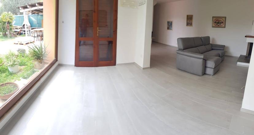 Villa a schiera in Via Lago di Varese, Quartu Sant'Elena — foto 3 di 5