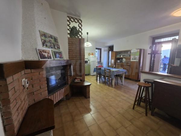 Terratetto unifamiliare in Via Giuseppe Pasetti, Varese — foto 3 di 5