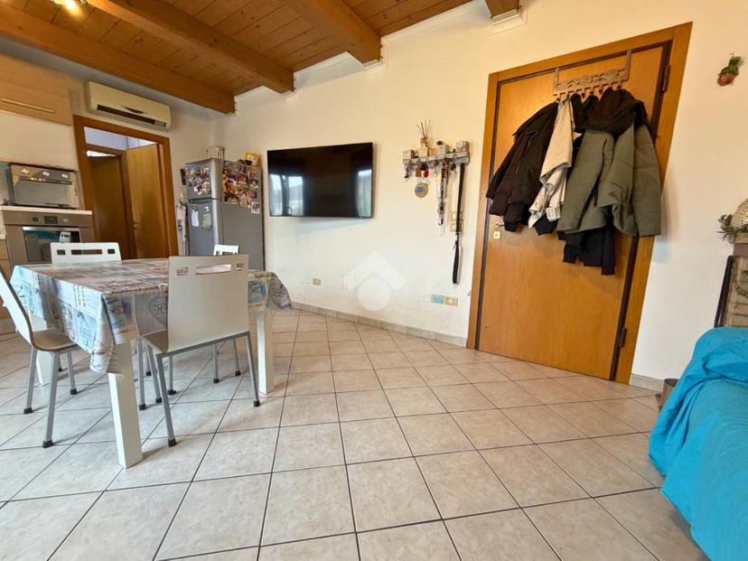 Trilocale in Via C. Monteverdi 28, Pesaro — foto 2 di 5