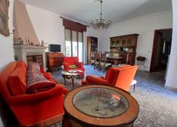 Casa indipendente in Viale G. Mazzini 11, Attigliano