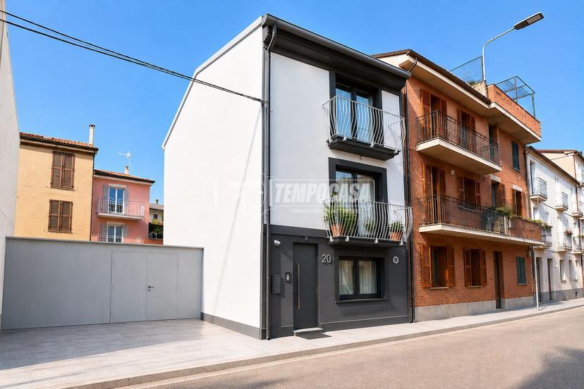 Casa indipendente in Via Pio Panfili 20, Porto San Giorgio — foto 5 di 5