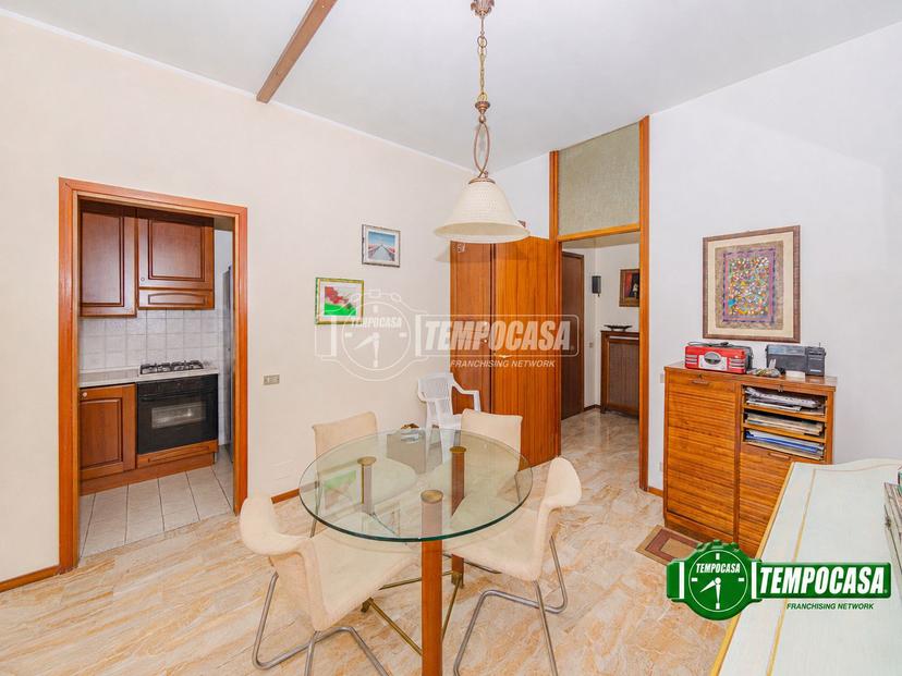 Appartamento in Via Fratelli Kennedy, Voghera