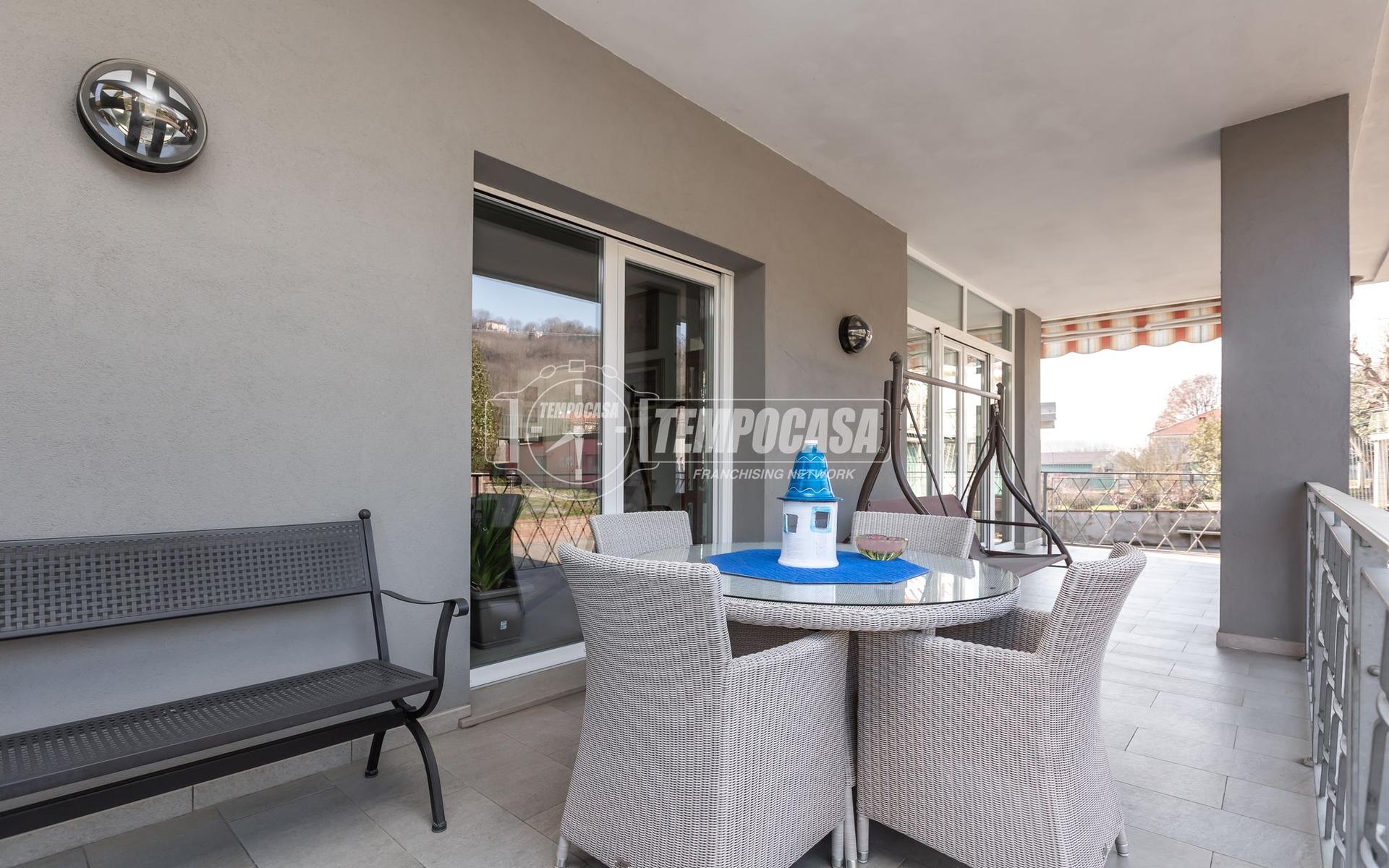 Villa a schiera in Strada Bussolino 124, Gassino Torinese