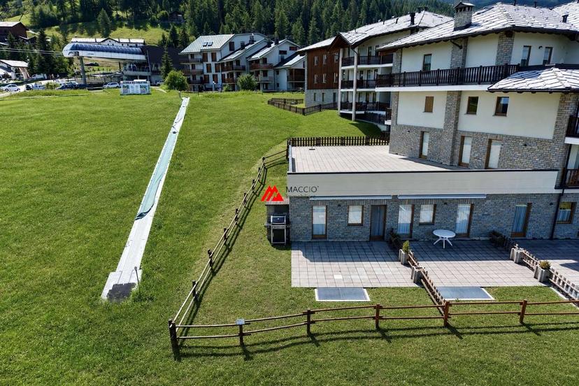 Trilocale in Frazione Pila 10, Gressan — foto 2 di 5