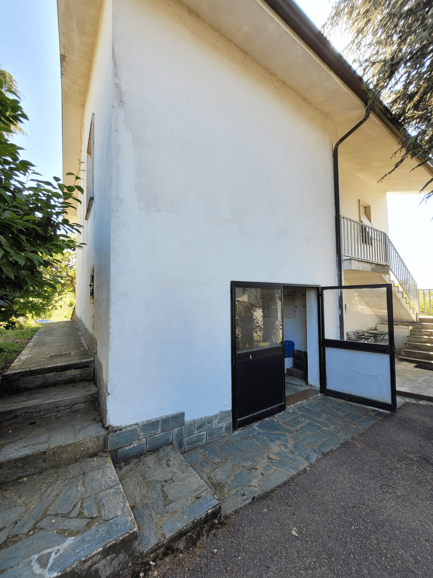Casa indipendente in Frazione Magnano, Carpaneto Piacentino