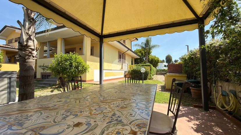 Villa in Via Nino Manfredi 12, Sabaudia — foto 4 di 5