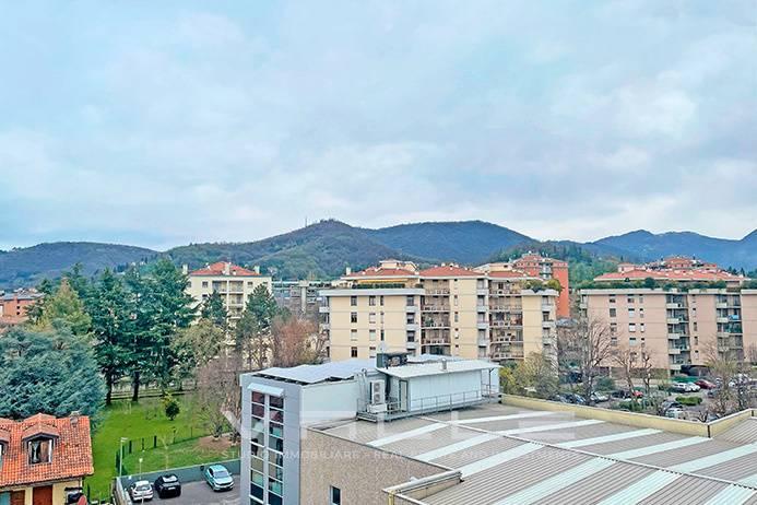 Attico in Via Buratti, Bergamo — foto 2 di 2