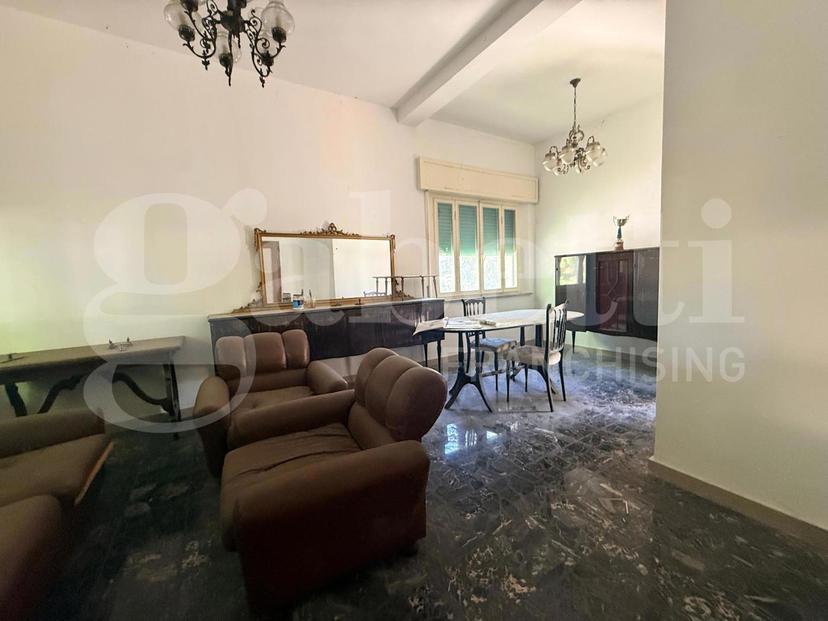 Casa indipendente in Viale della Repubblica   132, Santa Maria a Monte — foto 5 di 5