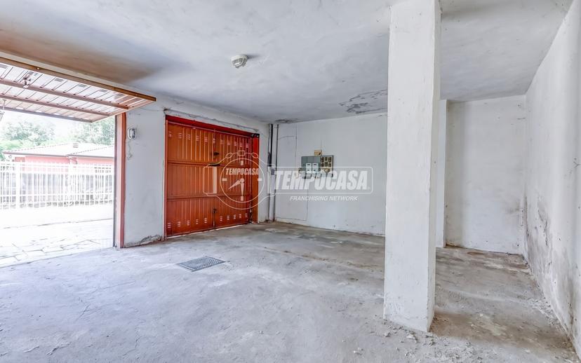 Villa a schiera in Via Copelli 7/a, Luino — foto 4 di 5