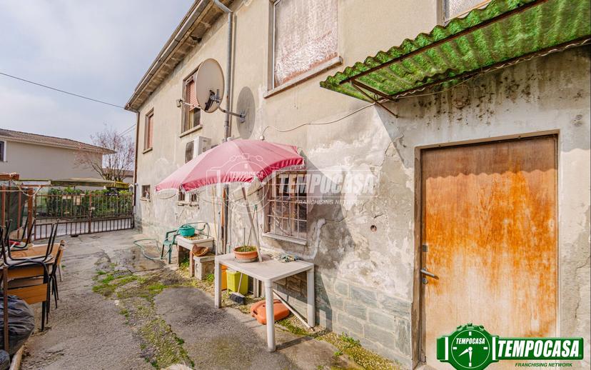 Casa indipendente in Via Goito, Tre Re-Mezzana Corti, Cava Manara — foto 4 di 5