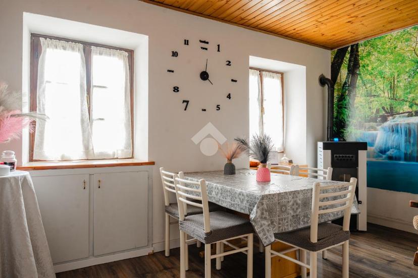Appartamento in Frazione Pergheri 3, Terragnolo — foto 3 di 5