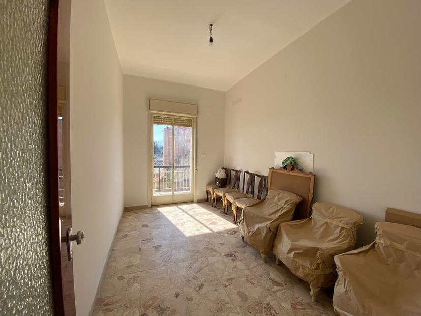 Trilocale in Piazza della Pace 15, Reggio di Calabria — foto 2 di 5