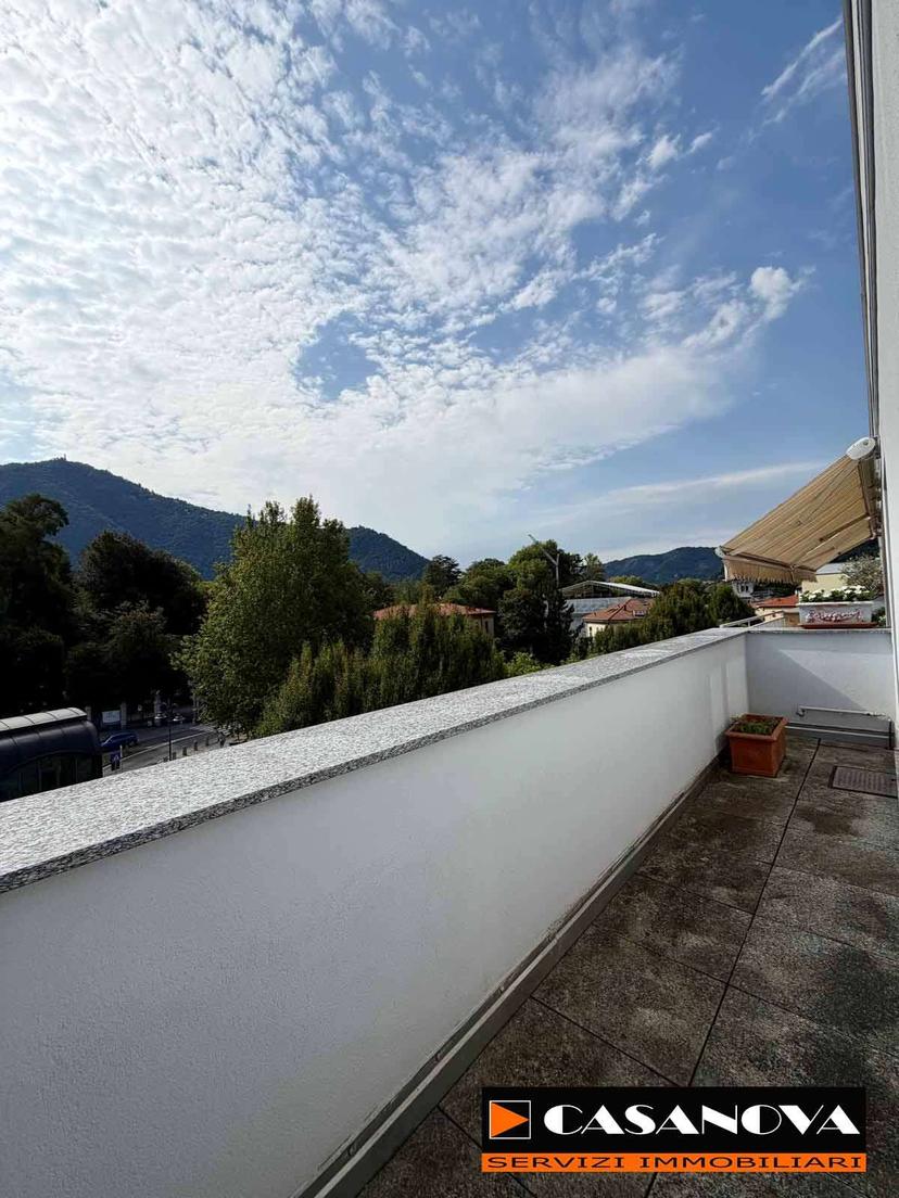 Bilocale, Cernobbio — foto 4 di 5