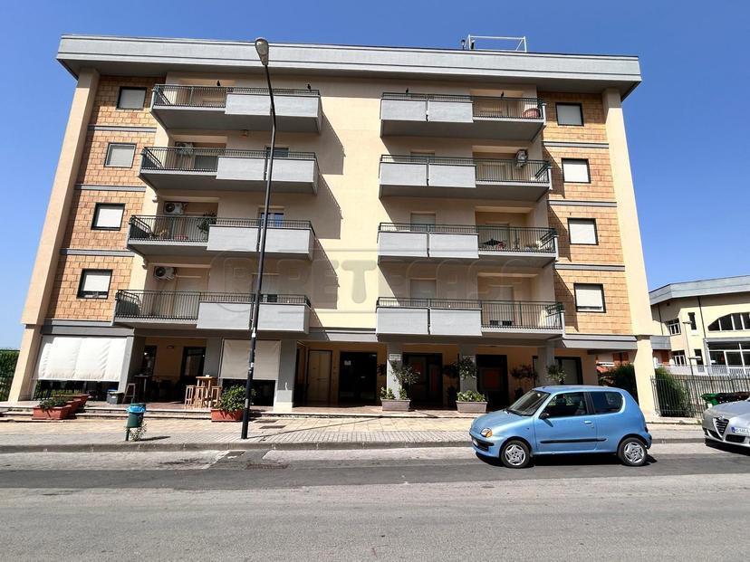 Quadrilocale in Via Ferdinando I 12, Caltanissetta — foto 3 di 4