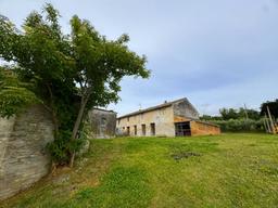 Rustico in Via Chiaro, Torre San Patrizio
