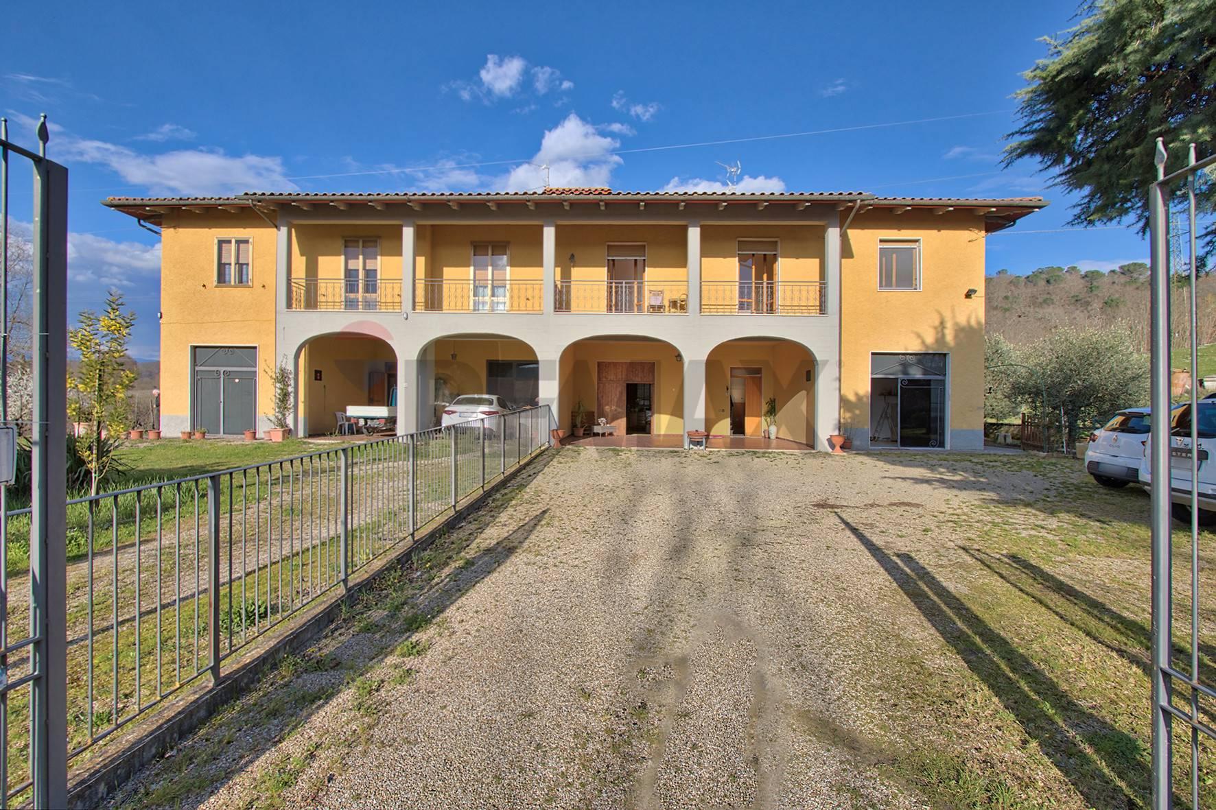 Villa in Strada Provinciale 19 1, Bucine