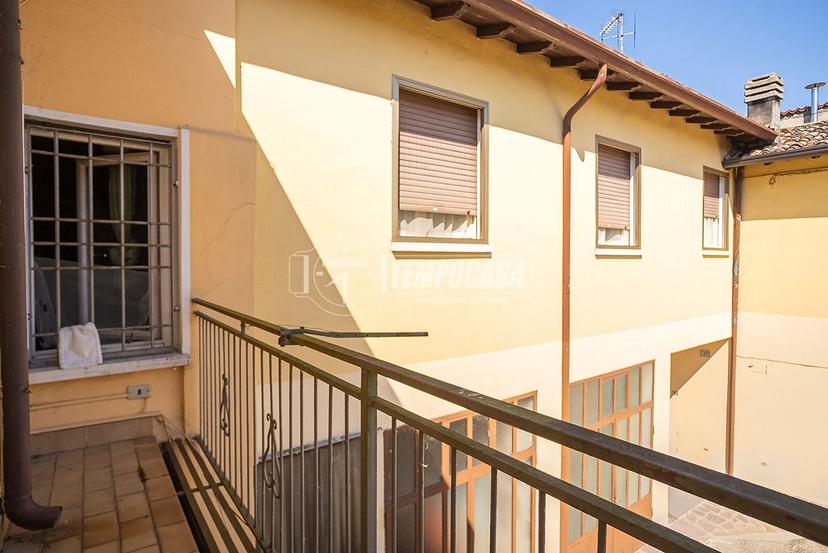 Trilocale in Via Porta Lago 31/a, Castiglione delle Stiviere — foto 4 di 5