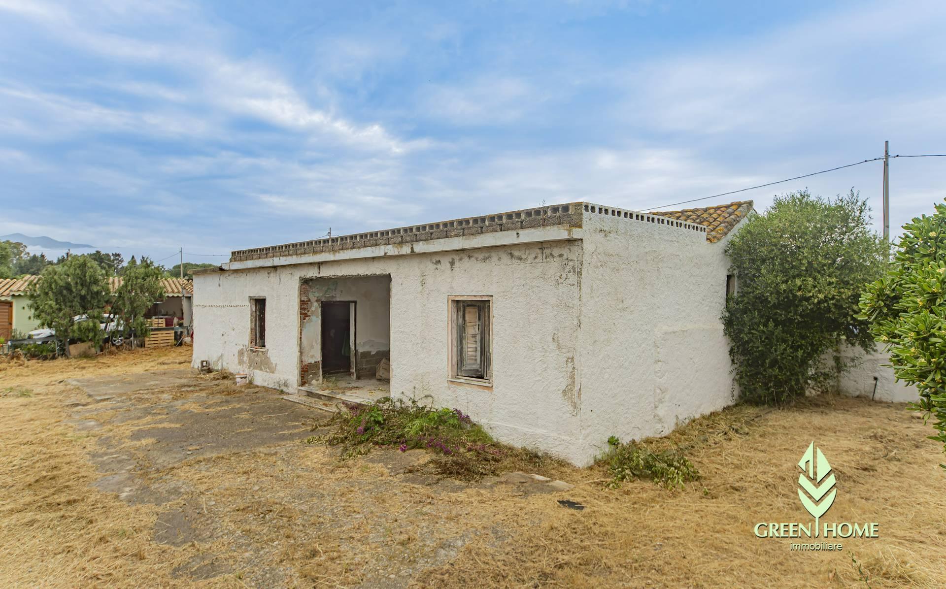 Casa indipendente in Via San Macario, Pula