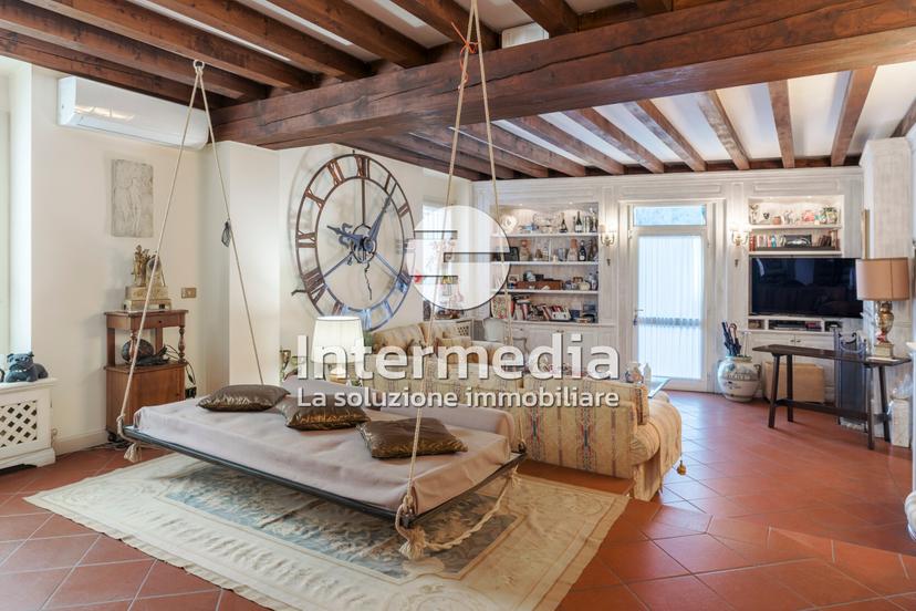 Villa a schiera in Via Sera 37, Brescia