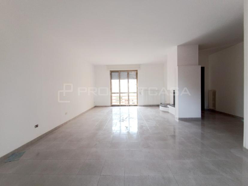 Appartamento in Via a. Galateo De Ferraris 102, Maglie — foto 2 di 5