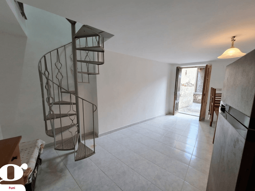Casa indipendente in Via Bonfiglio 9, Montagnareale — foto 5 di 5
