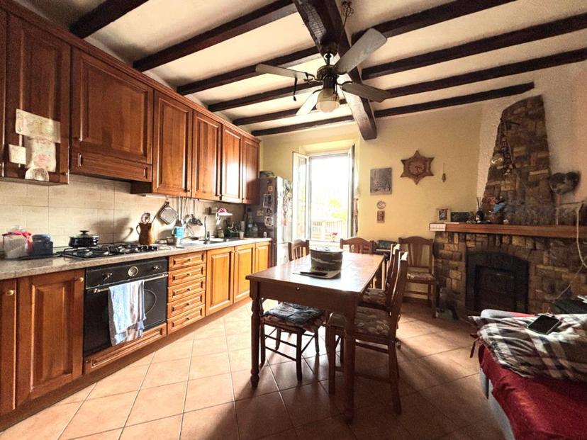 Villa in Str. Ronchi 73, Gonzaga — foto 3 di 5