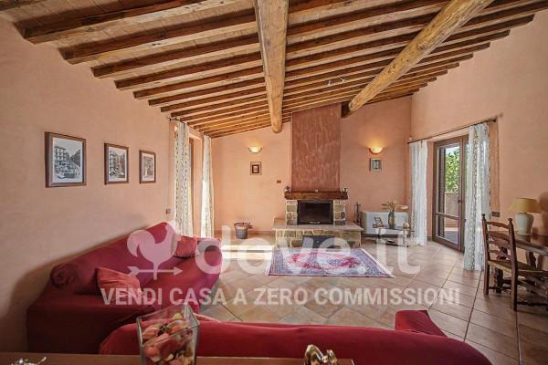 Villa in Via Caduti di Nassiriya 5, Casole d'Elsa