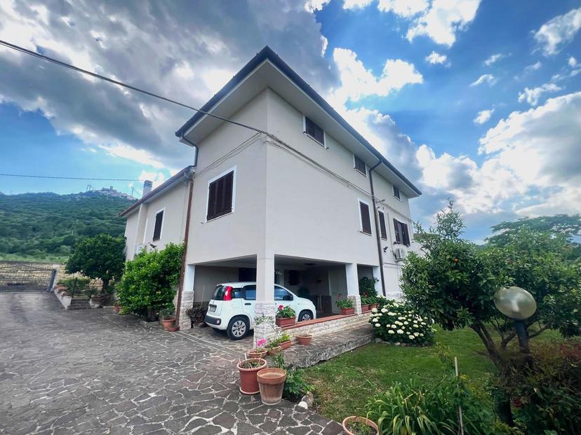 Casa indipendente in Viale Europa 118, Sesto Campano — foto 5 di 5