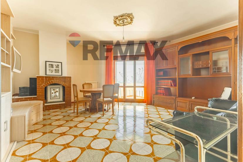 Appartamento in Via Guicciardini 39, Mottola — foto 2 di 5