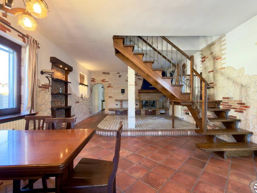 Villa in Via Monte San Primo 25, Cesano Maderno — foto 5 di 5
