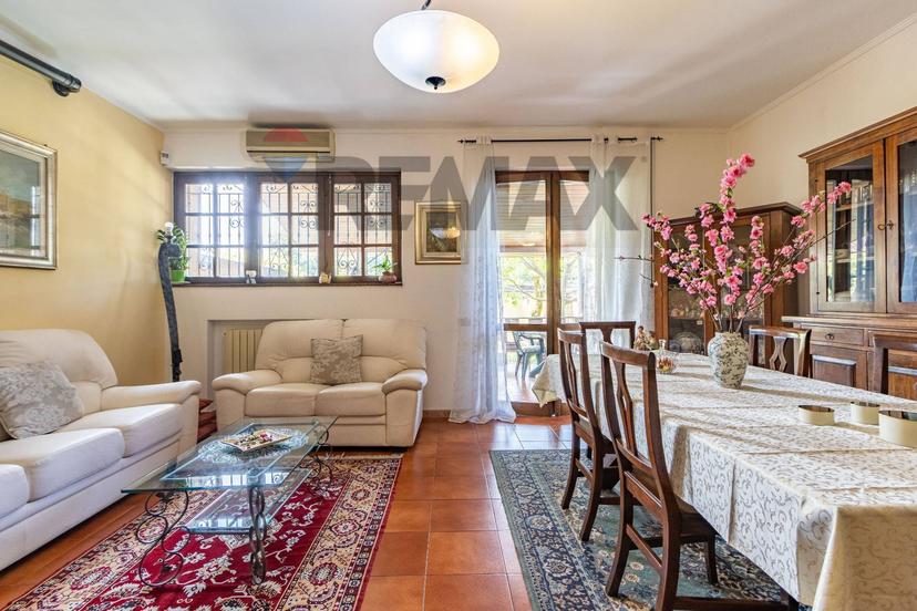 Villa a schiera in Via per Cinisello 12, Nova Milanese — foto 3 di 5