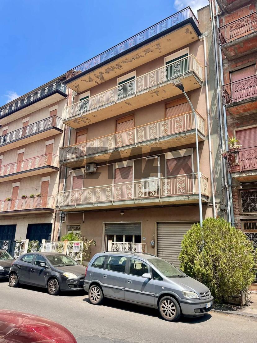 Quadrilocale in Via Carlo Alberto della Chiesa 12, Randazzo