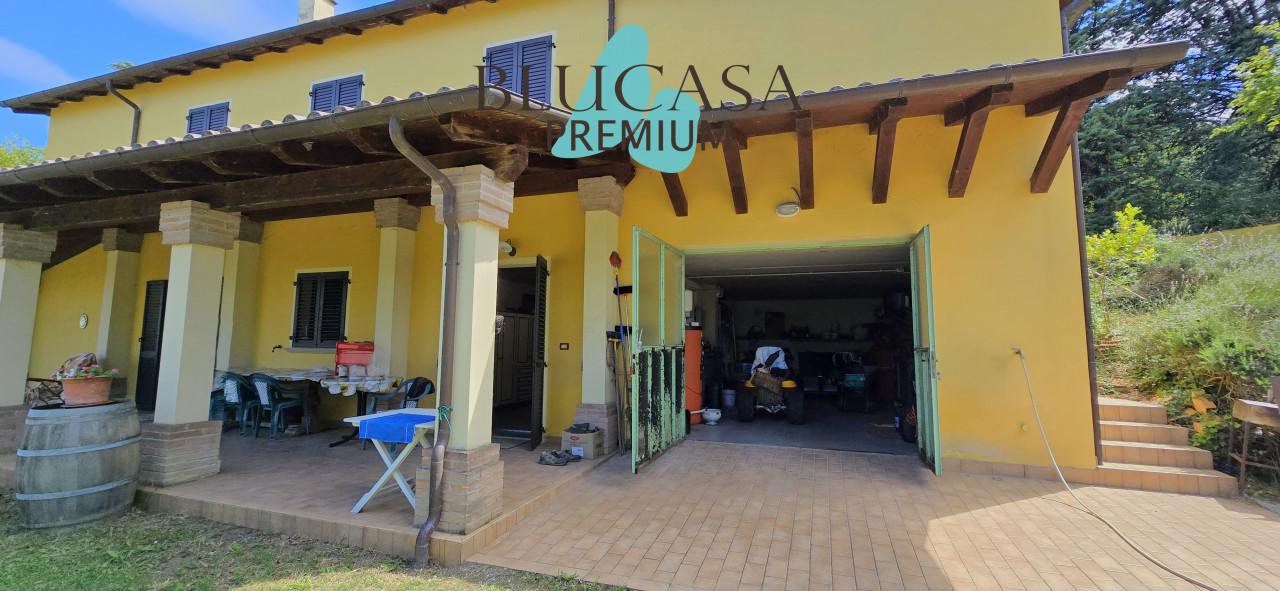 Casa indipendente in Strada di Dogheria, Meldola