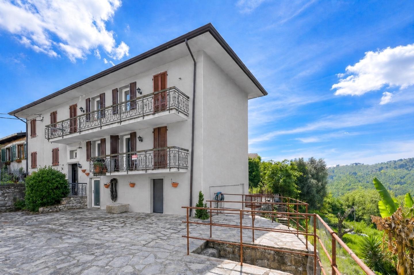 Porzione di casa in Ità Bo 54012, Tresana