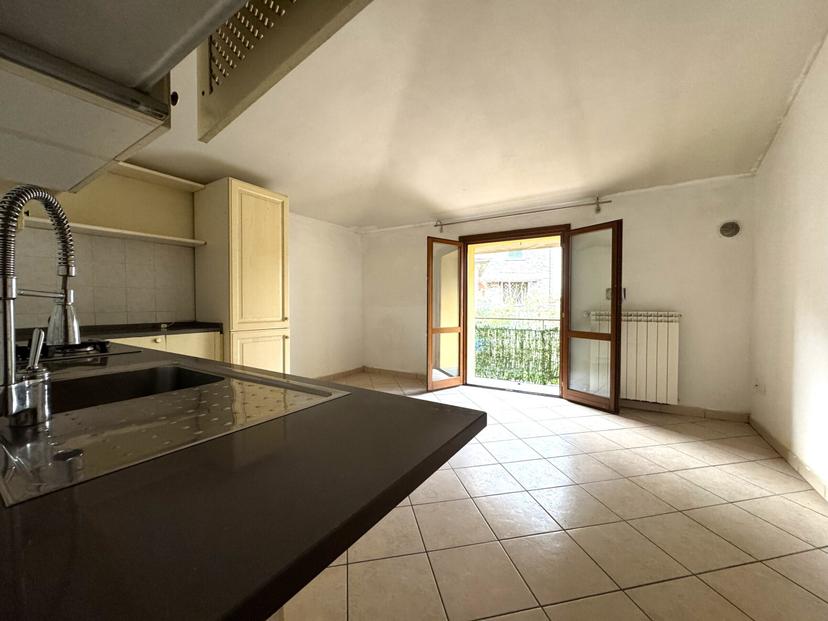 Trilocale in Via Morandaccio, Vernio — foto 2 di 5