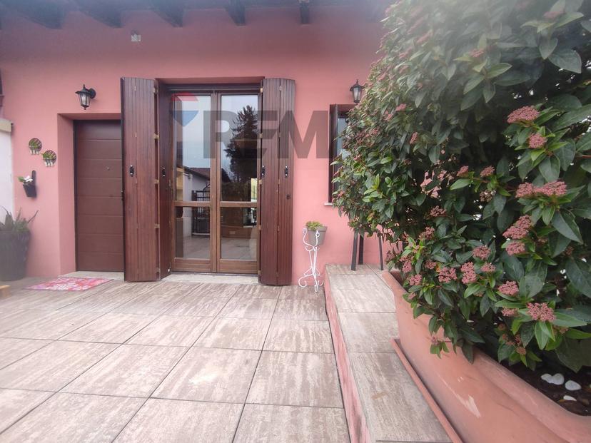 Villa in Via Leonardo da Vinci 26, Fino Mornasco — foto 4 di 5