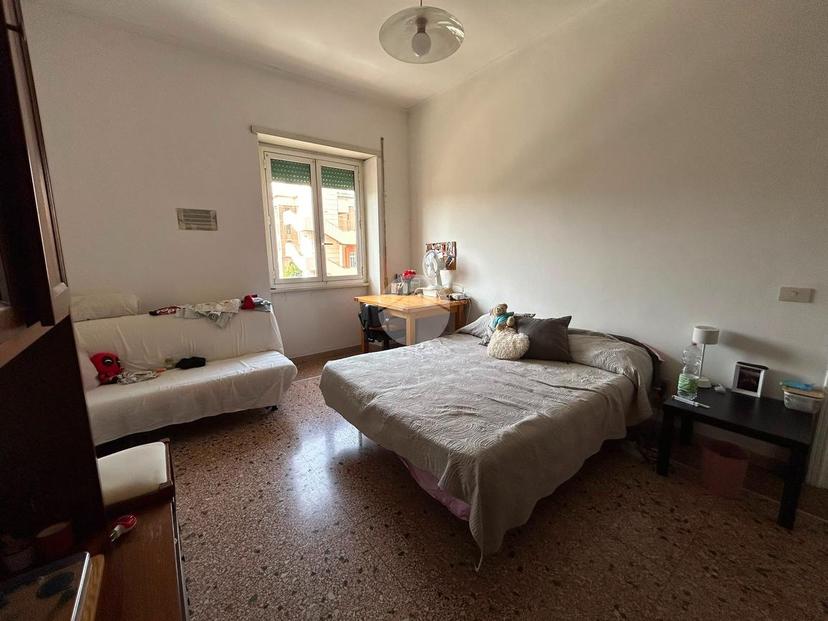 Bilocale in Via Alessandro Severo 95, Roma