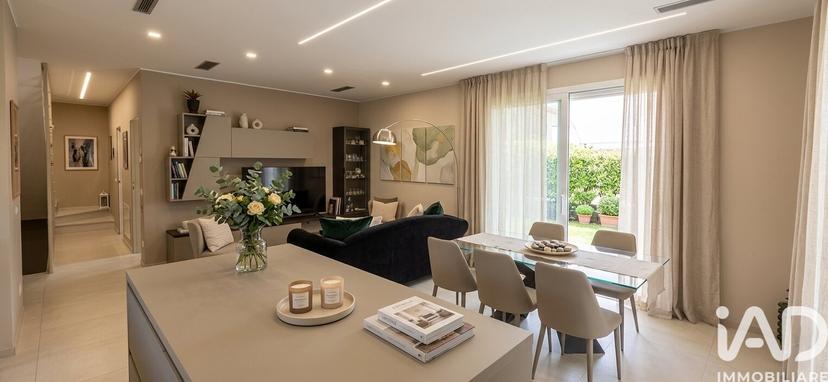 Villa in Viale Gramsci, Giulianova — foto 3 di 5