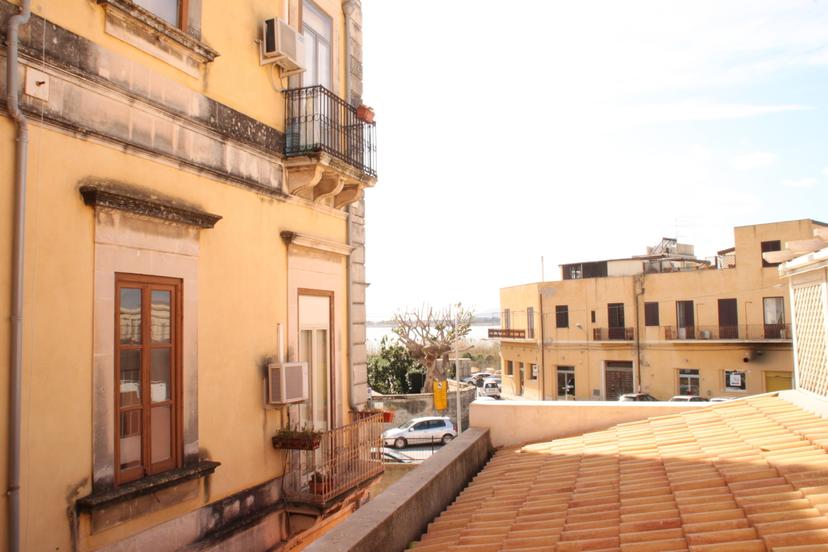Appartamento in Via Tripoli, Siracusa