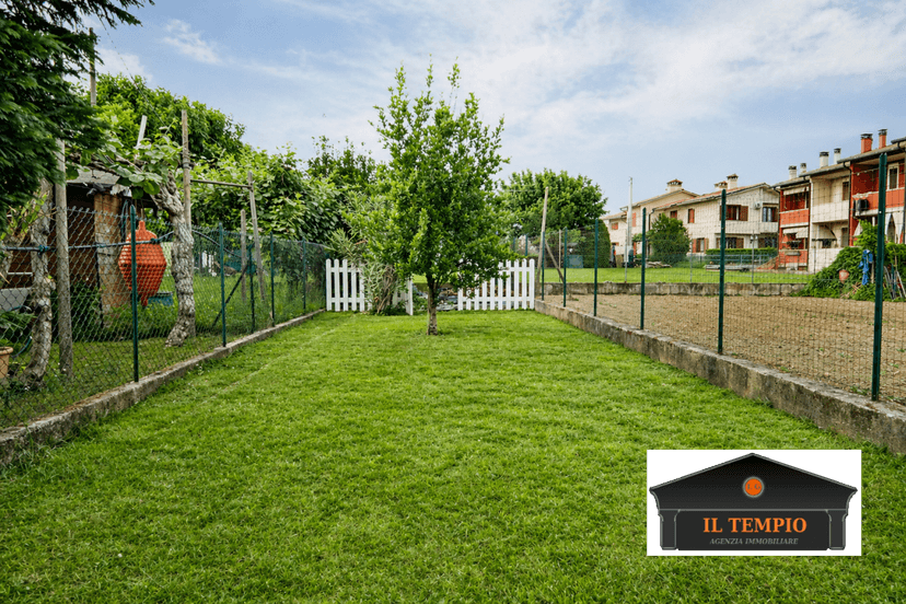 Villa a schiera in Via Puccini, Caldogno — foto 2 di 5