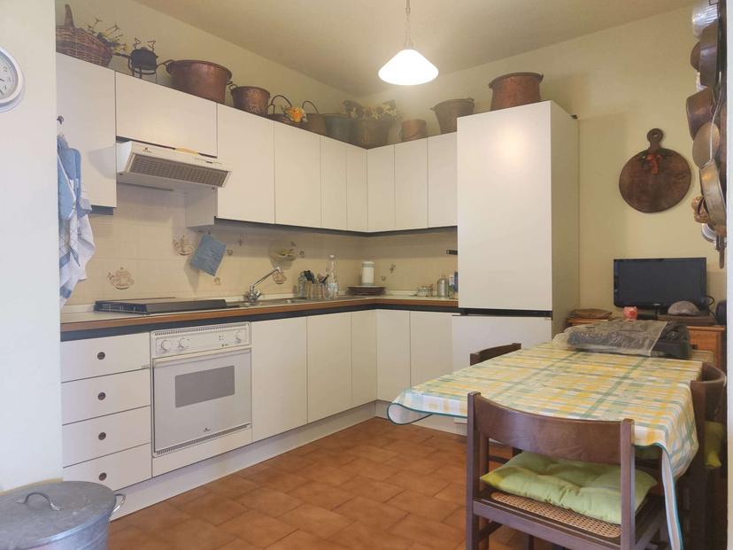 Bilocale in Via Ferre 25, Saint-Vincent — foto 3 di 5
