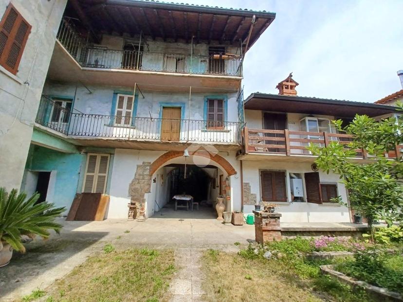 Casa indipendente in Via E. Frizzoni 10, Treviolo — foto 2 di 5