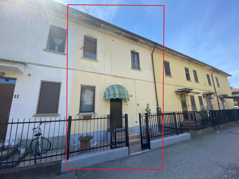 Casa indipendente in Via Rovelleto  29, Gambolò — foto 3 di 5