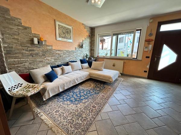 Villa a schiera in Via Emanuele Carioni, Misano di Gera d'Adda — foto 3 di 5