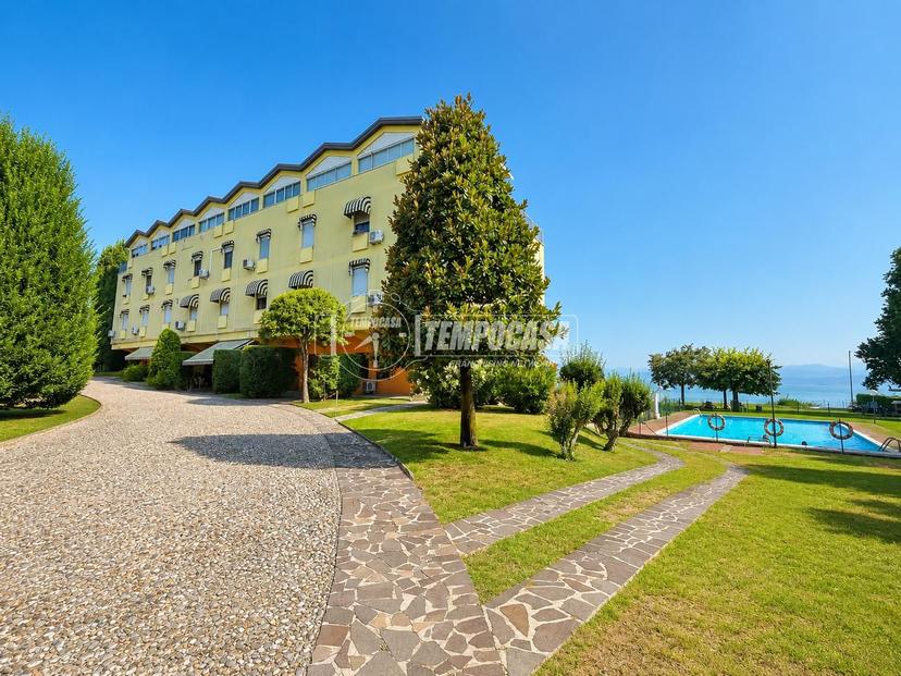 Trilocale in Via Miralago, Peschiera del Garda — foto 3 di 5