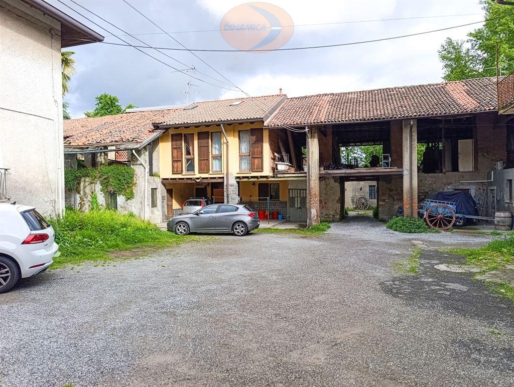 Rustico in Via Circonvallazione 1, Casatenovo
