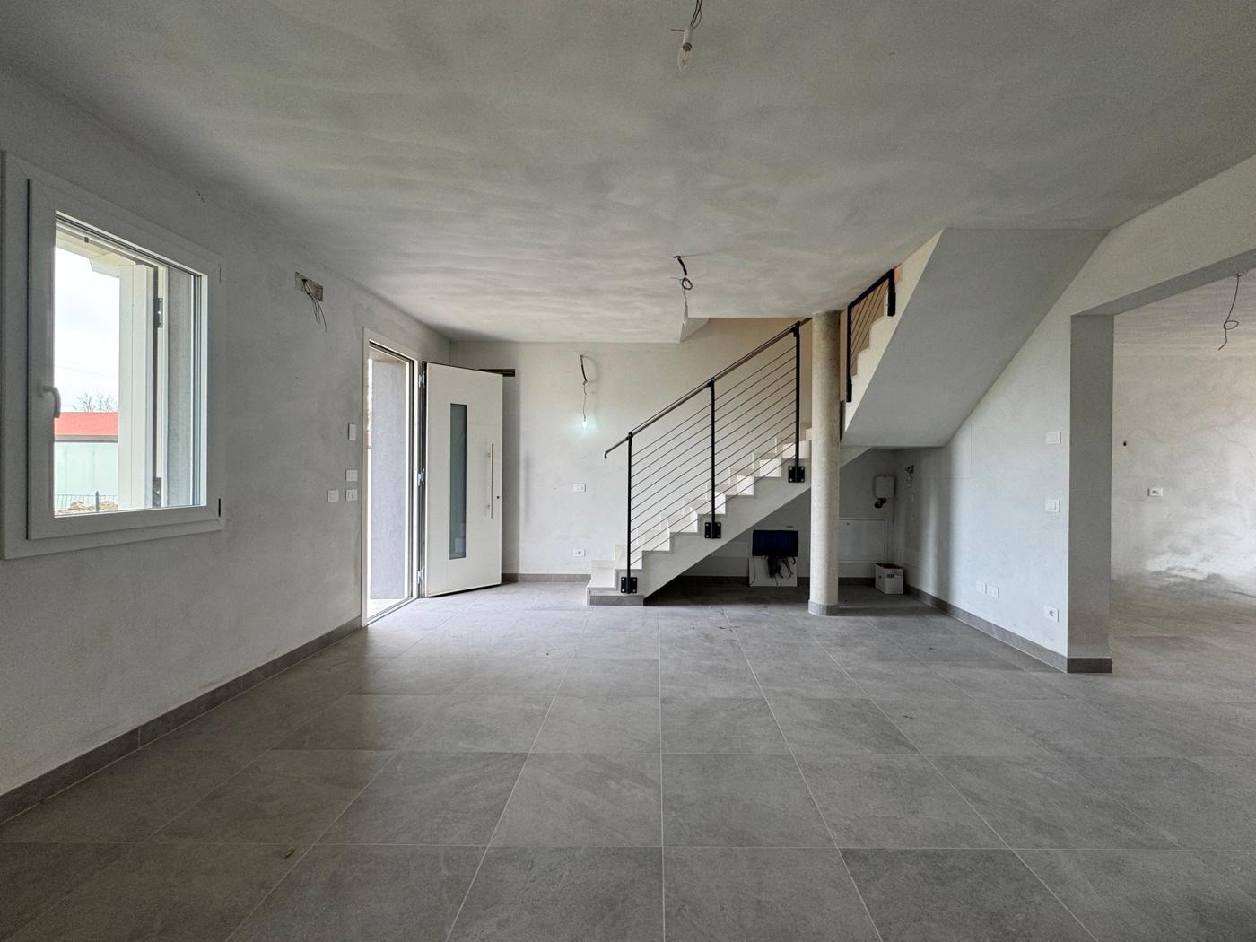 Villa bifamiliare in Via Luppia Alberi Snc, Montagnana
