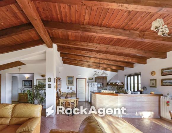 Villa in Contrada Donnantona 19, Borgia — foto 4 di 5
