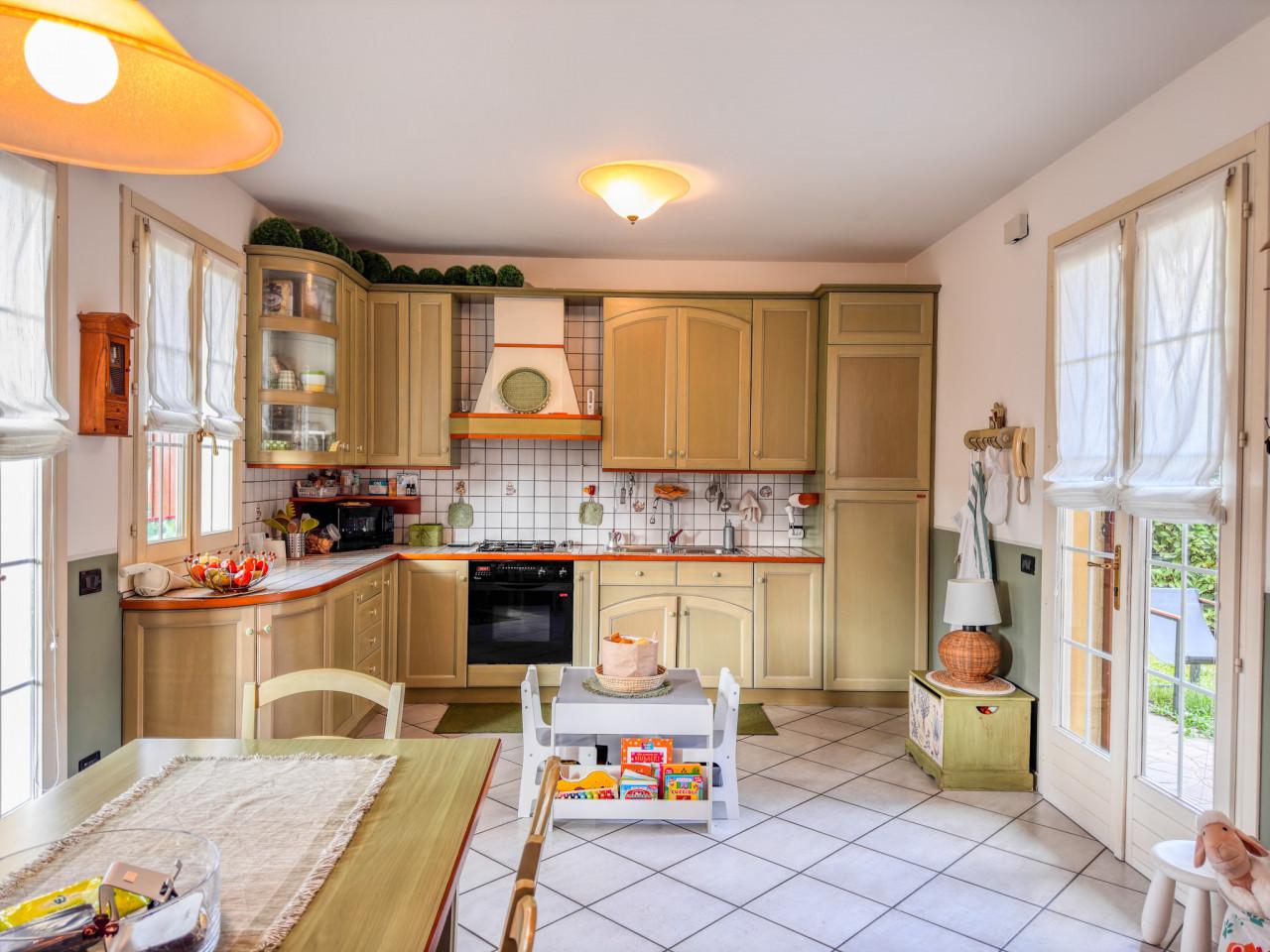 Casa indipendente in Via Arzere, Solesino